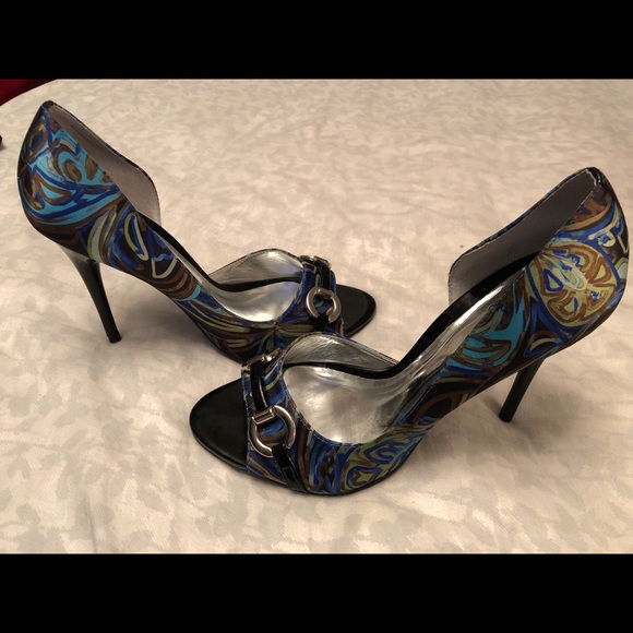 Size 6.5 heels BN - Picture 3 of 6